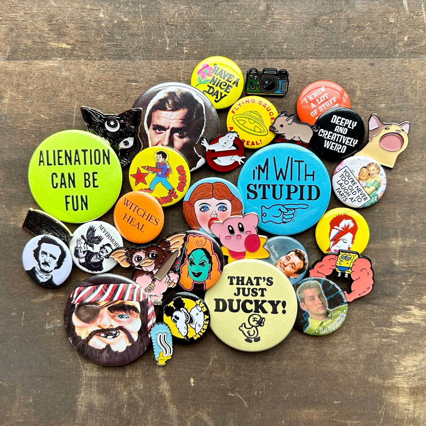 Pins Mystery Pack