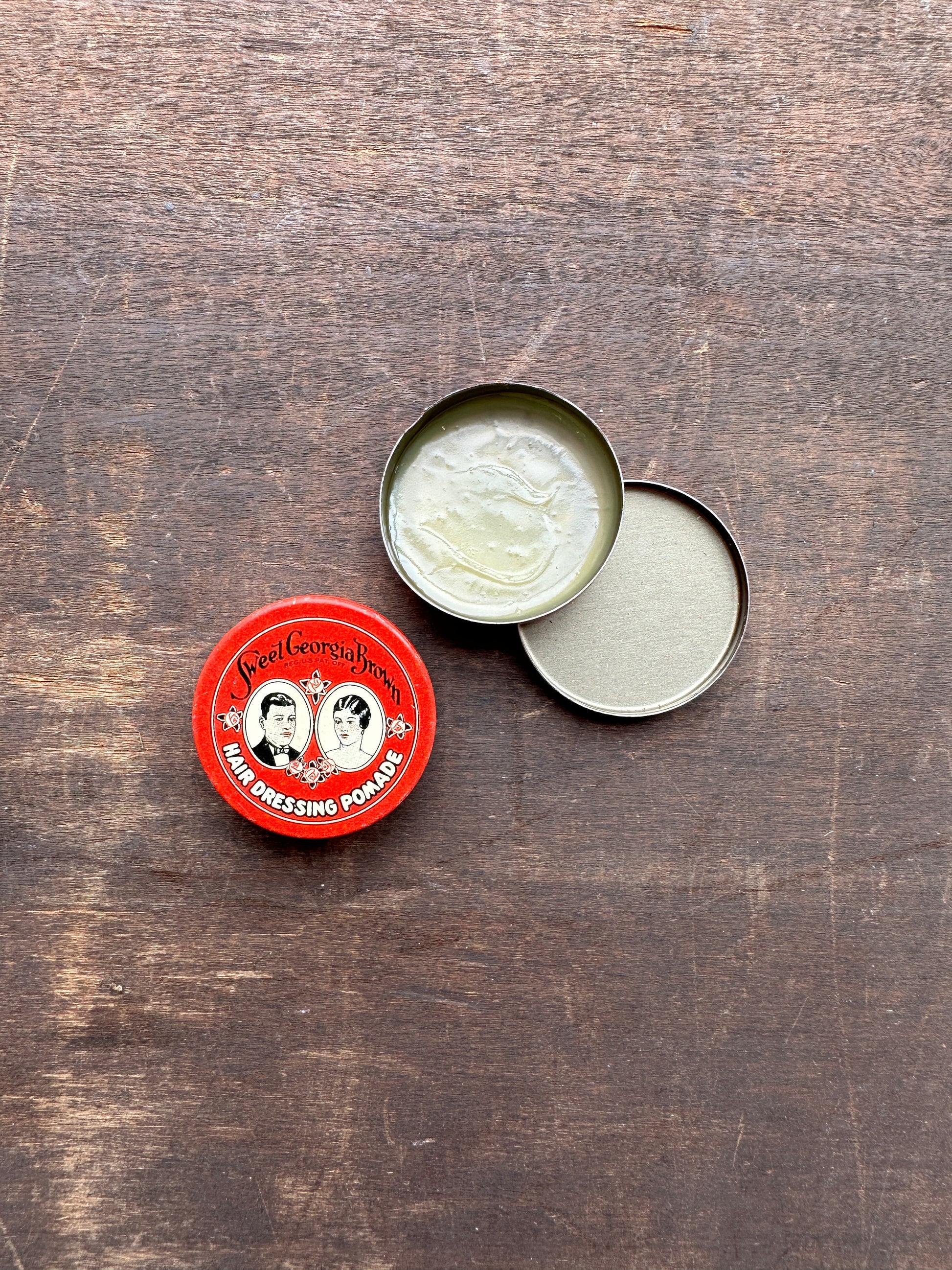 Vintage Sweet Georgia Brown Pomade Sample Tin Vintage Sweet Georgia Brown Pomade Sample Tin